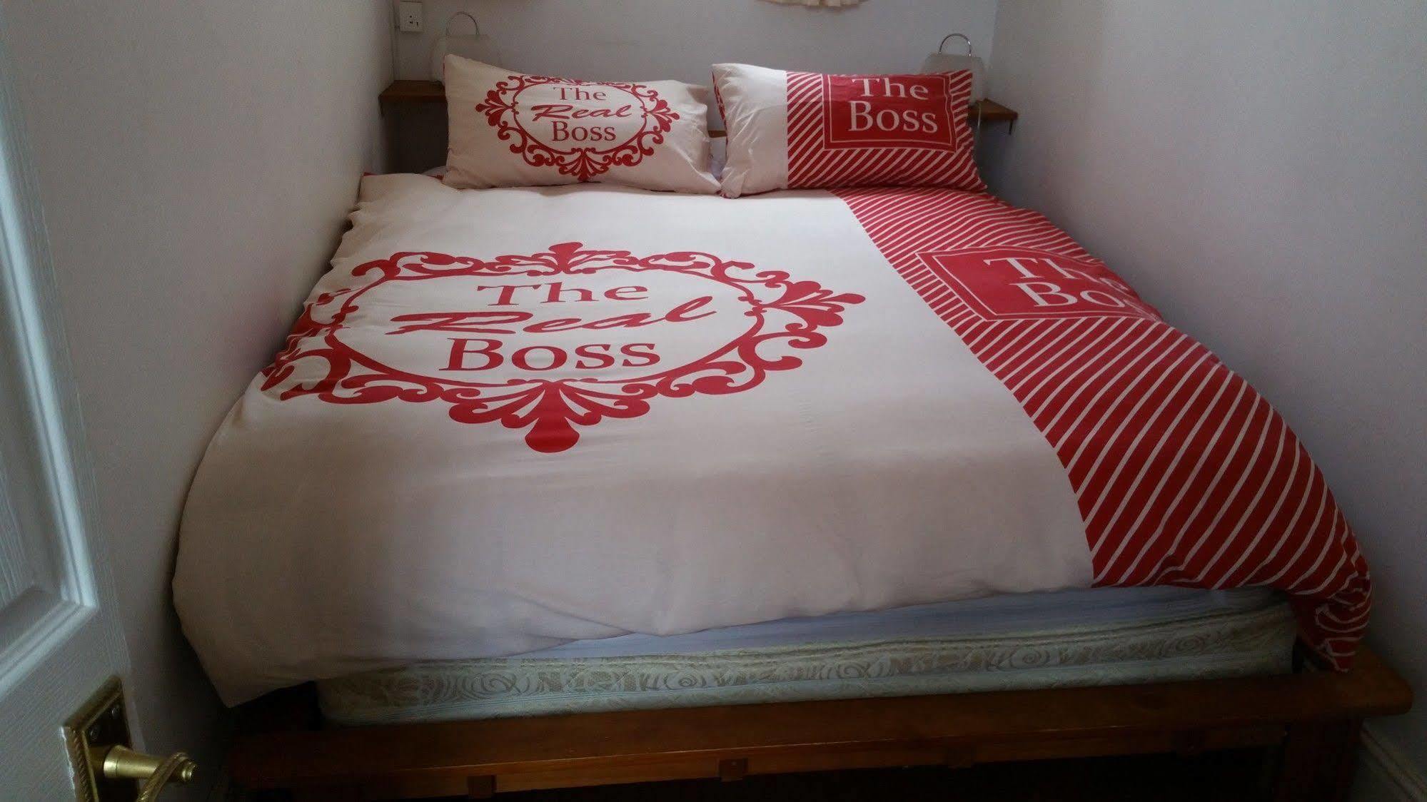F3 2 Bedroomed Town House - Free Parking - Super 150 Mbps Wifi Near Gavin N Stacey Film House - 1 Free Dog Allowed 배리 외부 사진