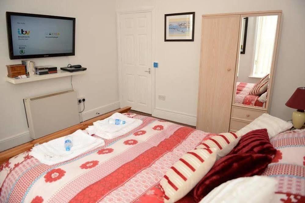 F3 2 Bedroomed Town House - Free Parking - Super 150 Mbps Wifi Near Gavin N Stacey Film House - 1 Free Dog Allowed 배리 외부 사진